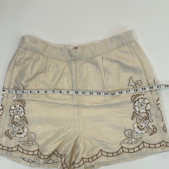 Boston Proper Women’s High Waist Embroidered Shorts Sz 8 Sequins Bohemian - Picture 10 of 13